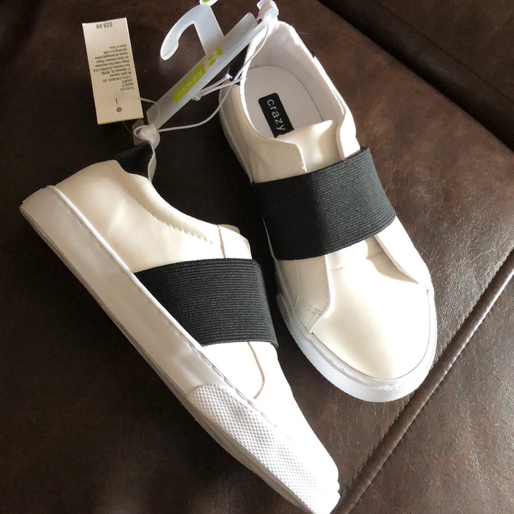 Crazy 8 kids Shoes New with tags - Picture 3 of 8